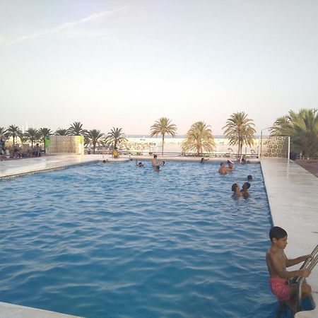 Beach, Familiy Fuengirola Marenostrum 1 Hab Luaran gambar